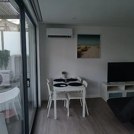 Another Side Guest house Ovar